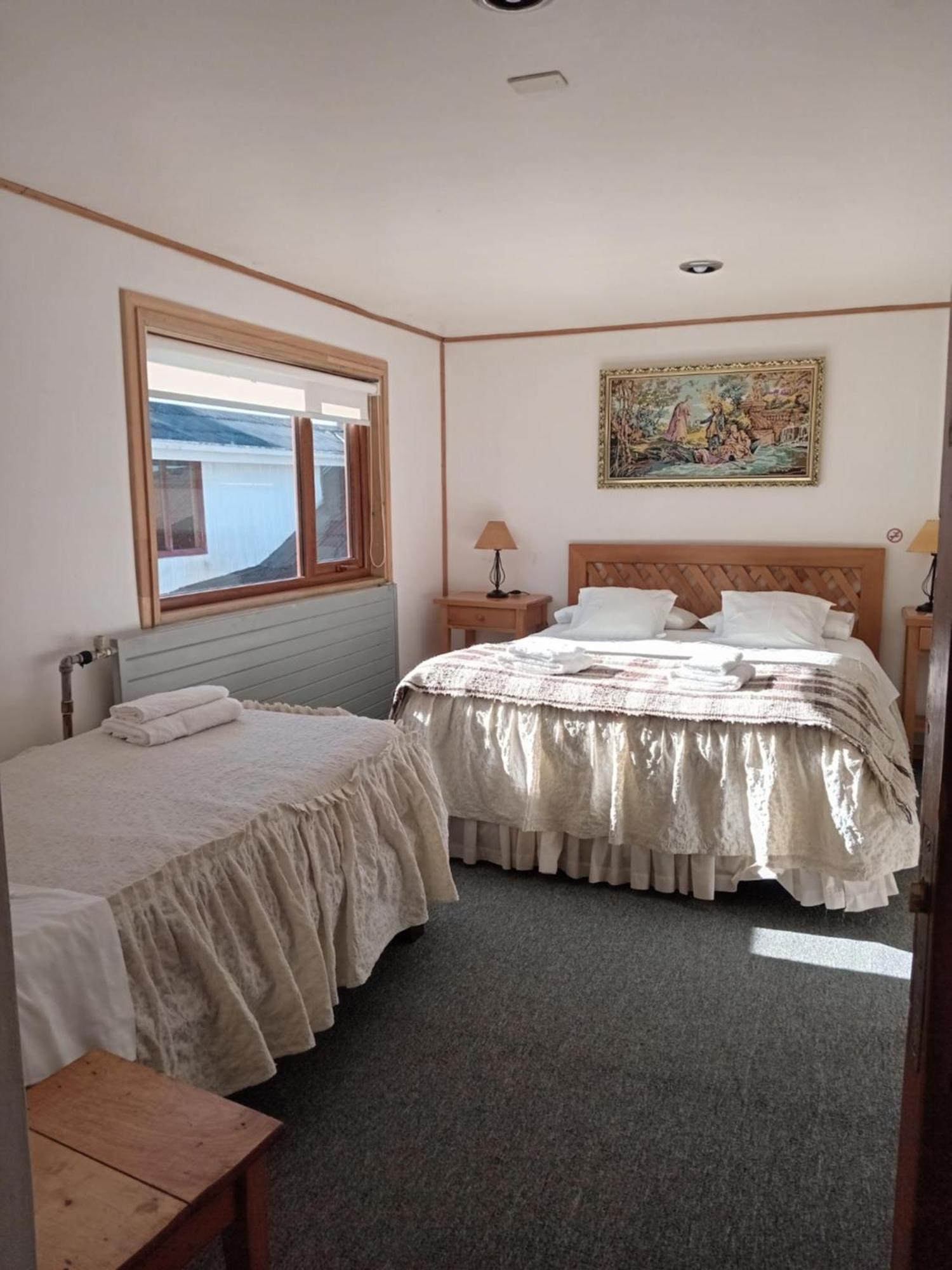 Hotel Mi Casa Chaiten Bagian luar foto